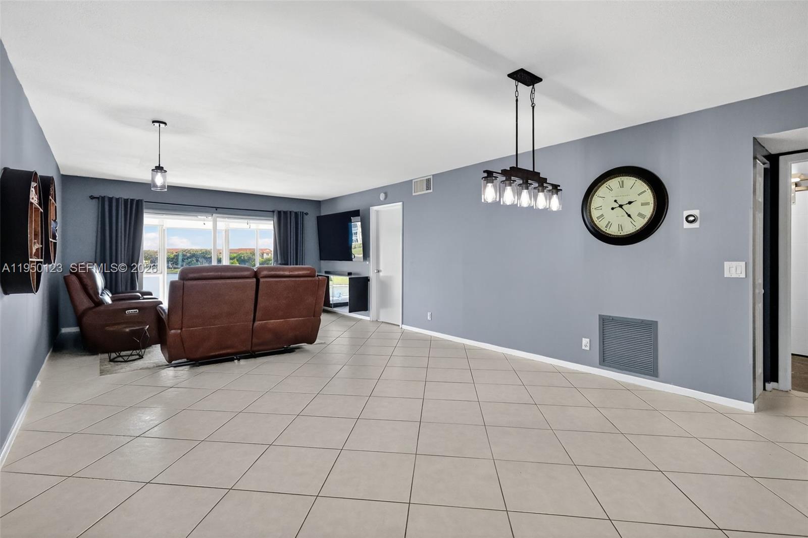 HAWTHORNE AT CENTURY VILL - Residential