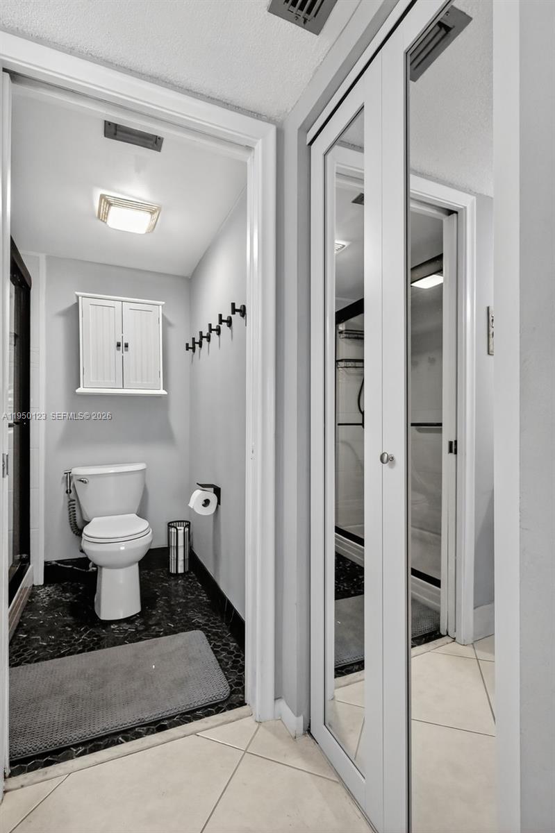 HAWTHORNE AT CENTURY VILL - Residential