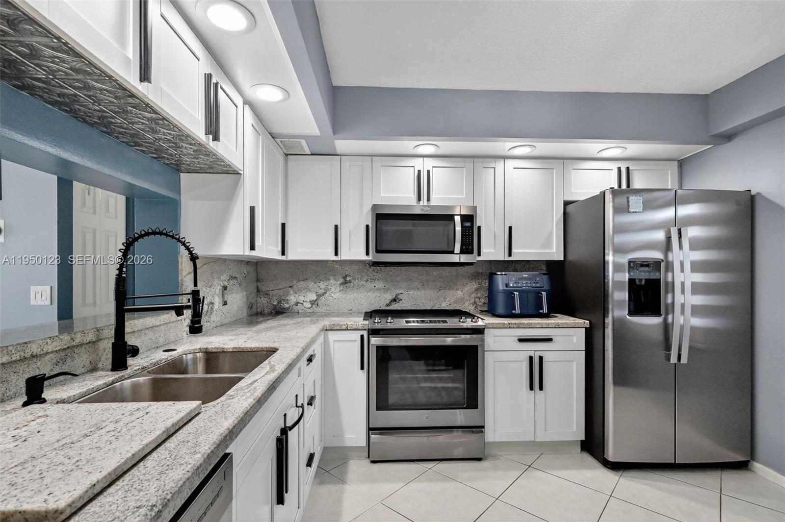 HAWTHORNE AT CENTURY VILL - Residential