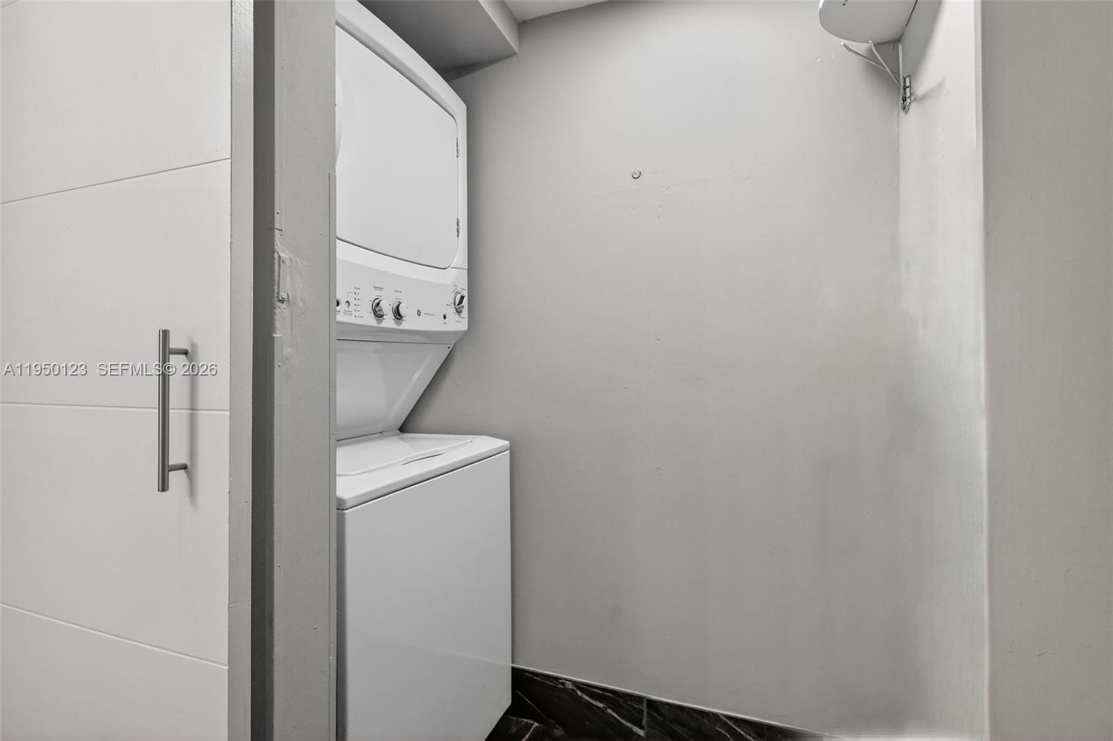 HAWTHORNE AT CENTURY VILL - Residential