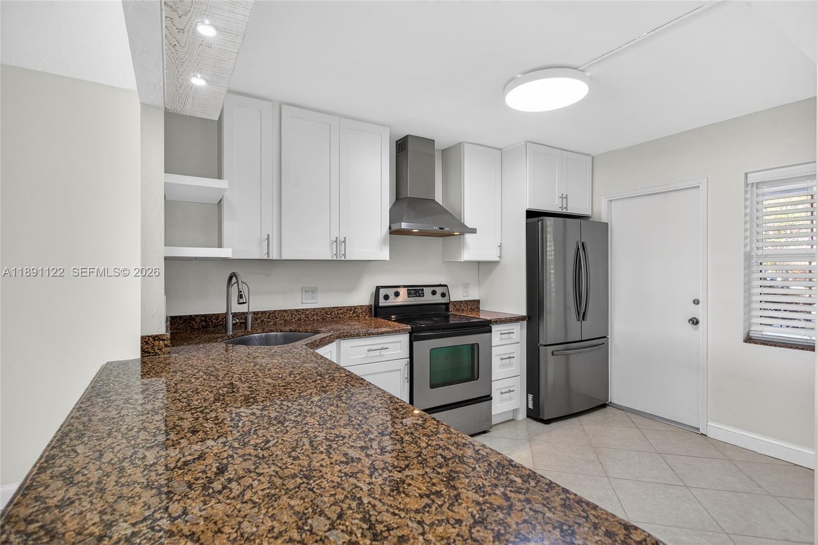 PALM AIRE NO. 42 - Residential