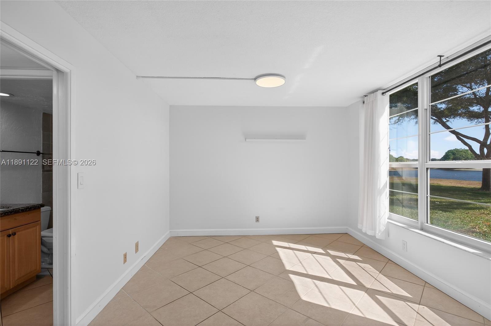 PALM AIRE NO. 42 - Residential