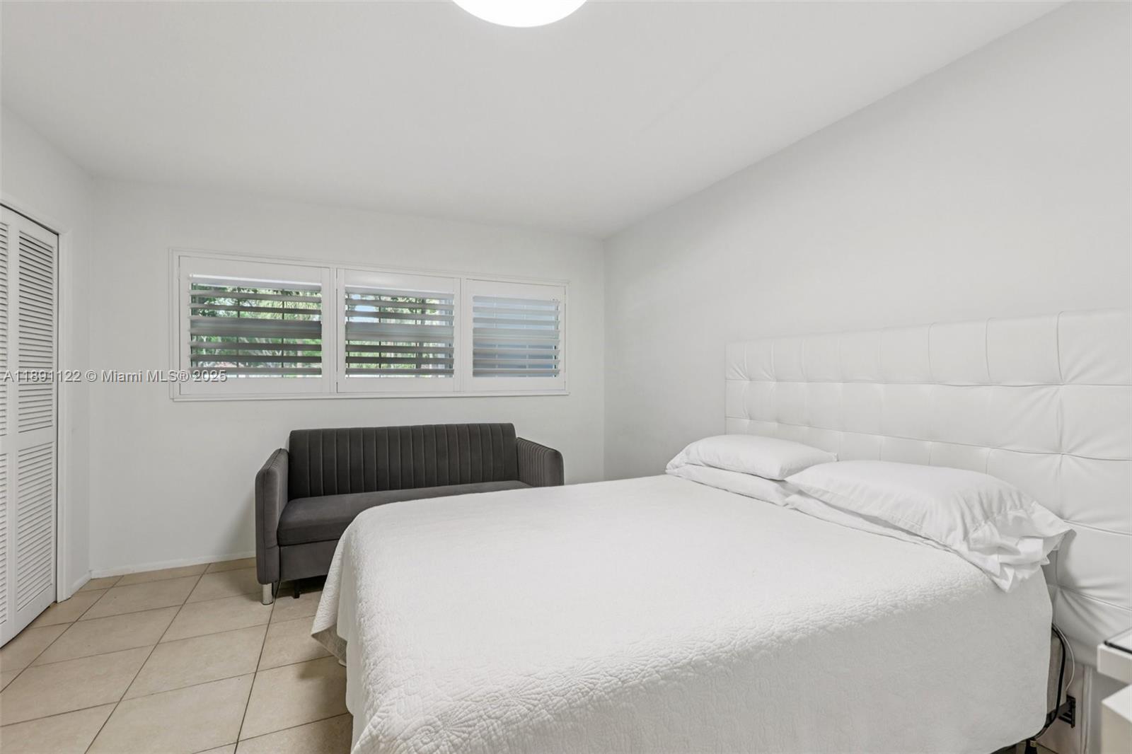 NO 42 PALM-AIRE COUNTRY C - Residential