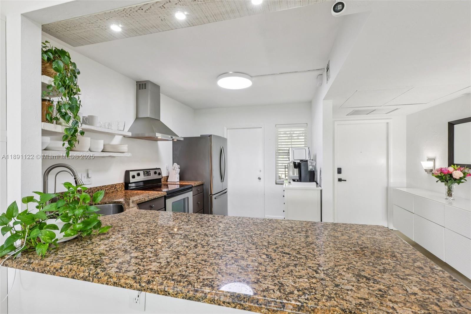 NO 42 PALM-AIRE COUNTRY C - Residential