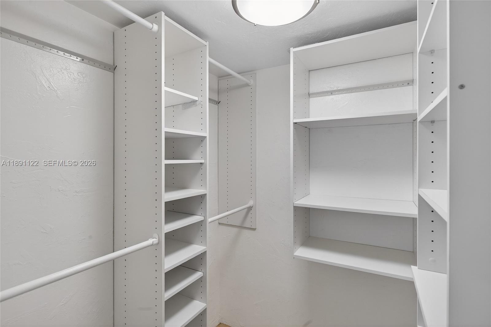 PALM AIRE NO. 42 - Residential