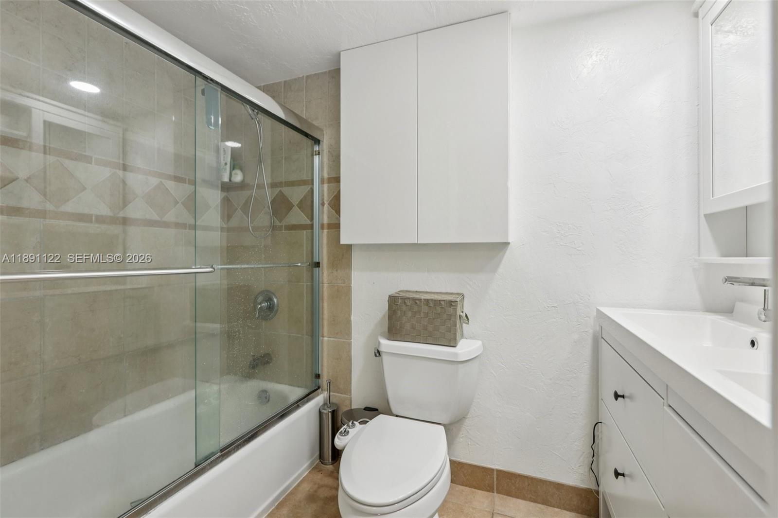 PALM AIRE NO. 42 - Residential