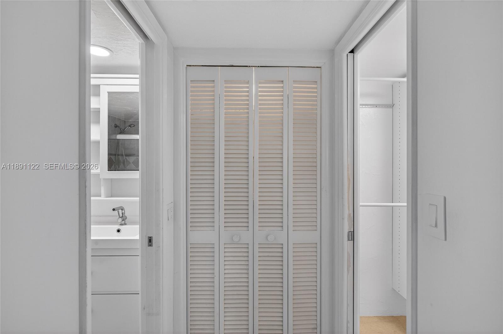 PALM AIRE NO. 42 - Residential