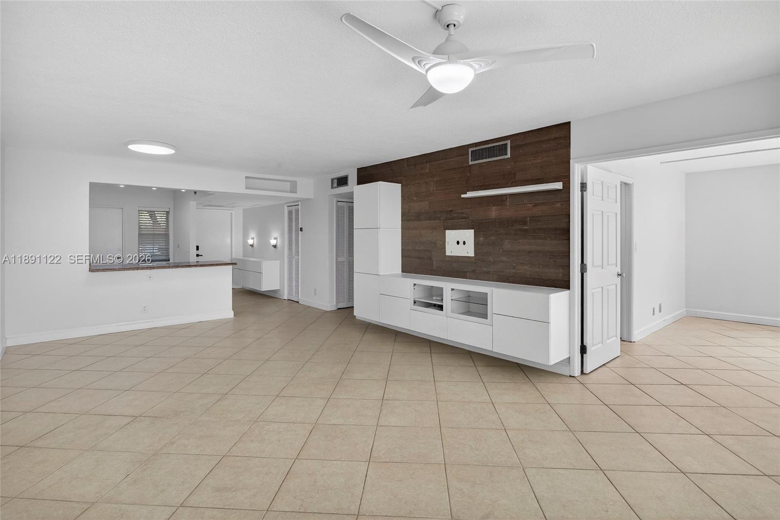 PALM AIRE NO. 42 - Residential