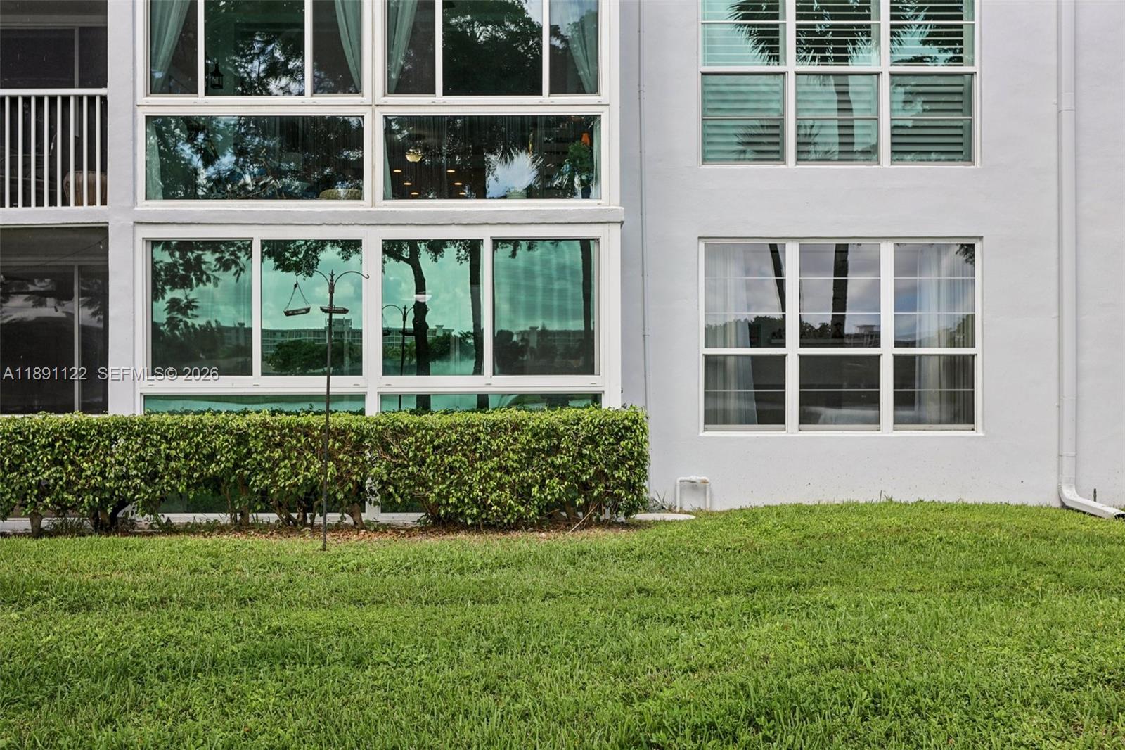 PALM AIRE NO. 42 - Residential