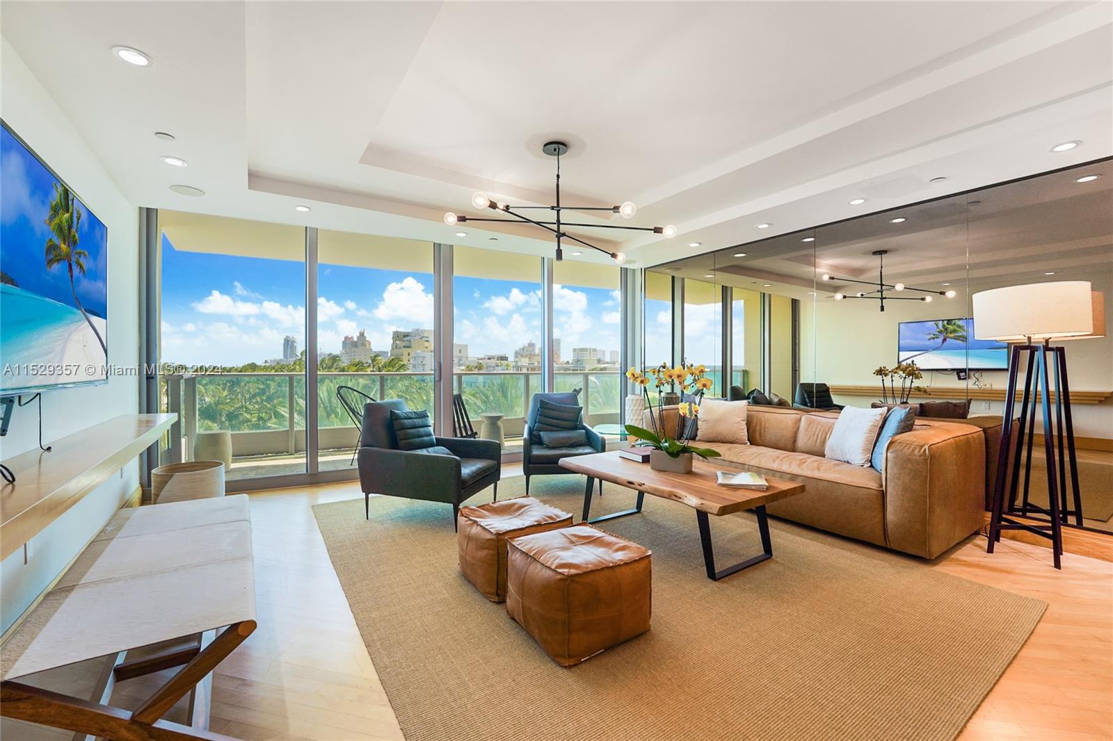 IL VILLAGGIO ON SOUTH BEA - Residential