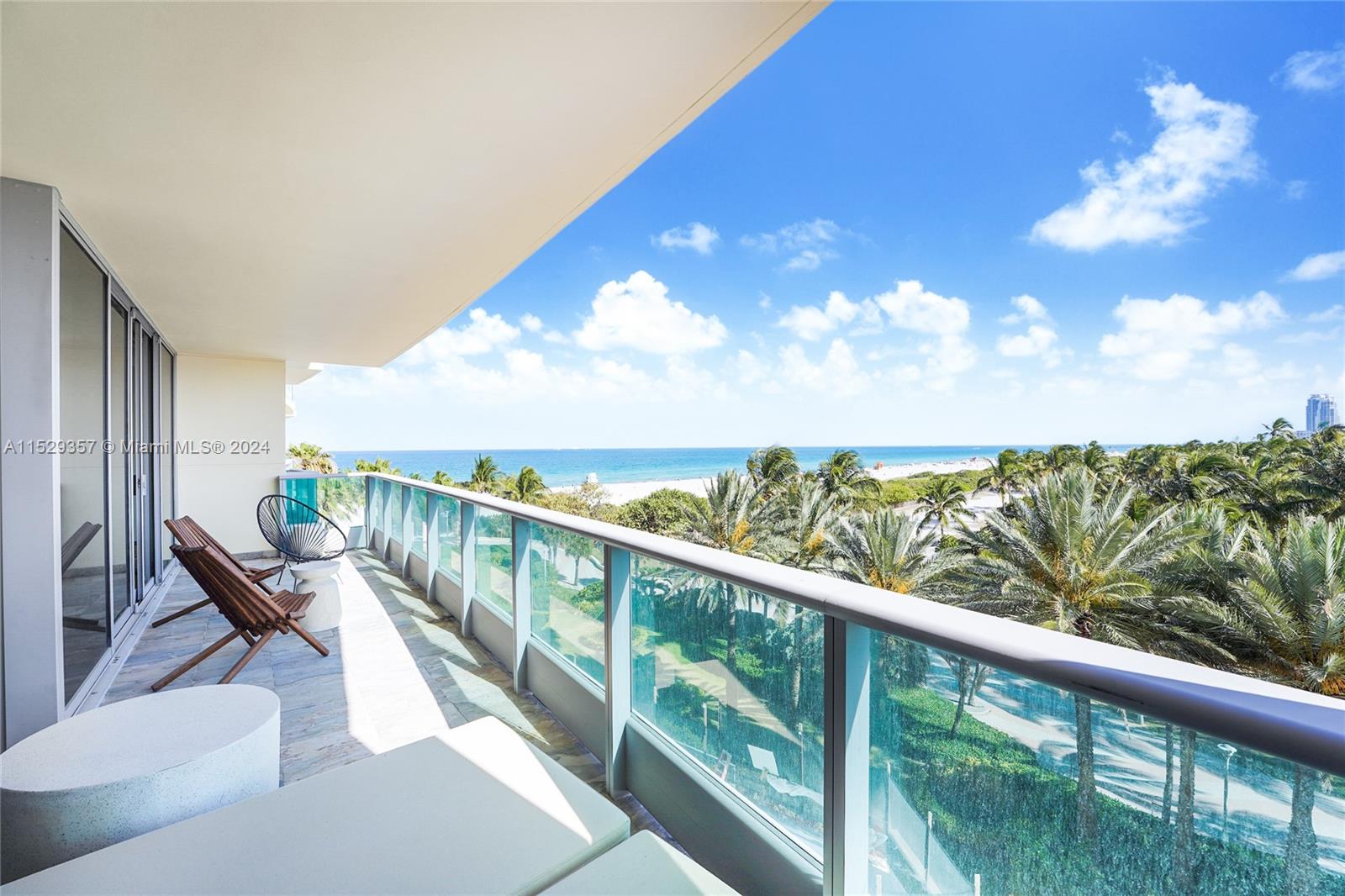 IL VILLAGGIO ON SOUTH BEA - Residential