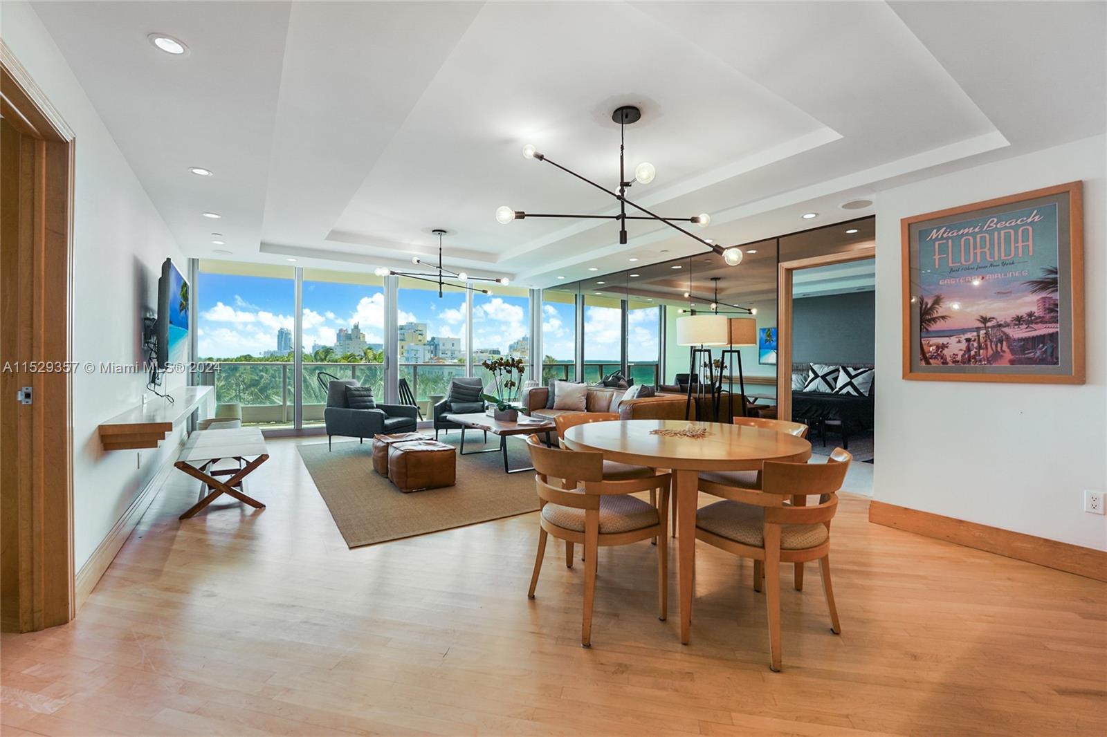 IL VILLAGGIO ON SOUTH BEA - Residential