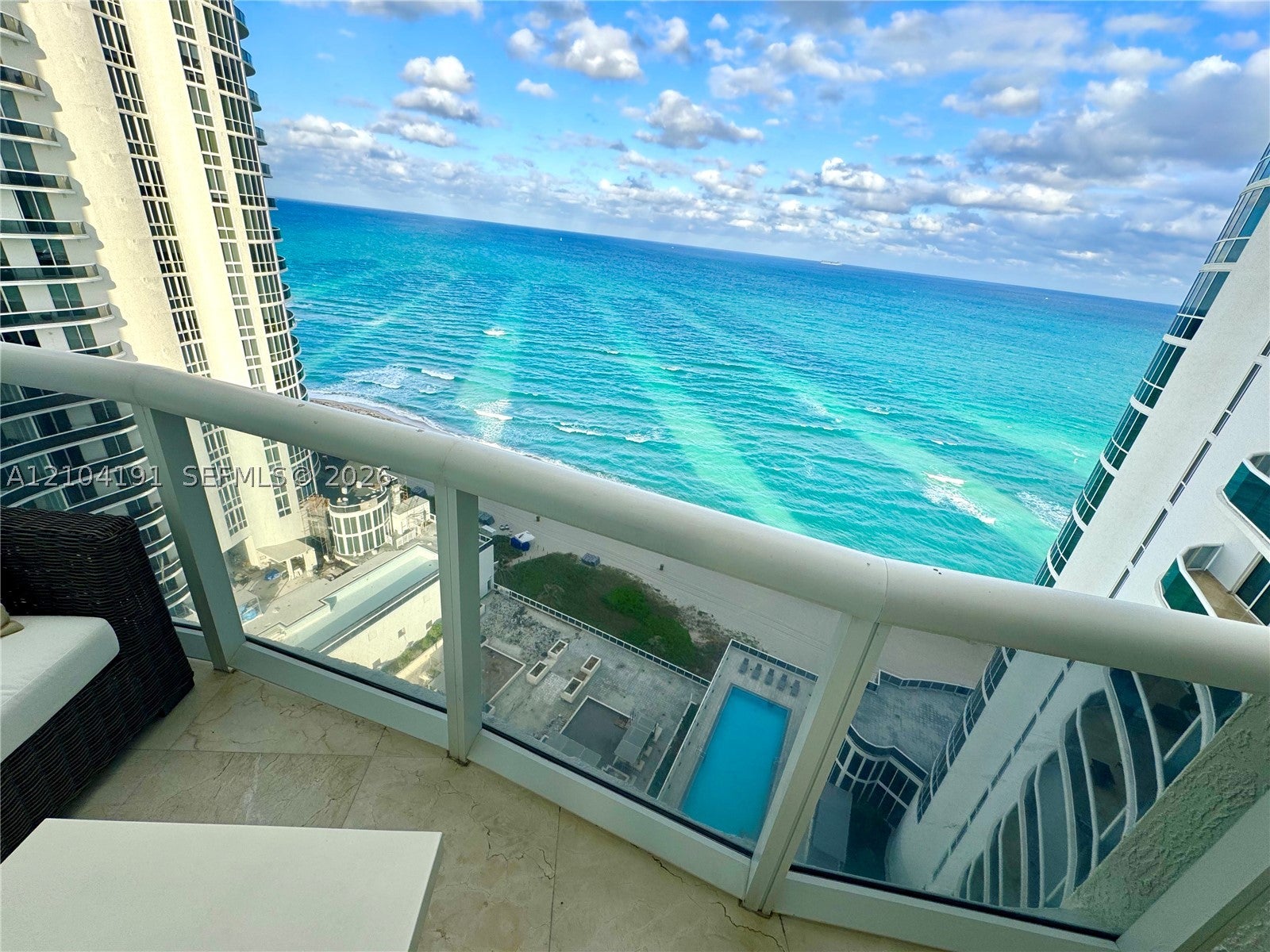15901 Collins Ave 1804