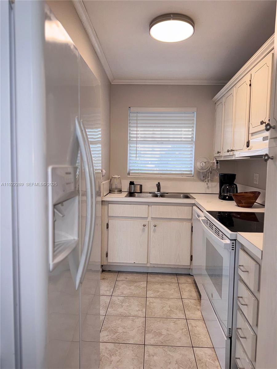 PARADISE BY THE SEA CONDO - Residential