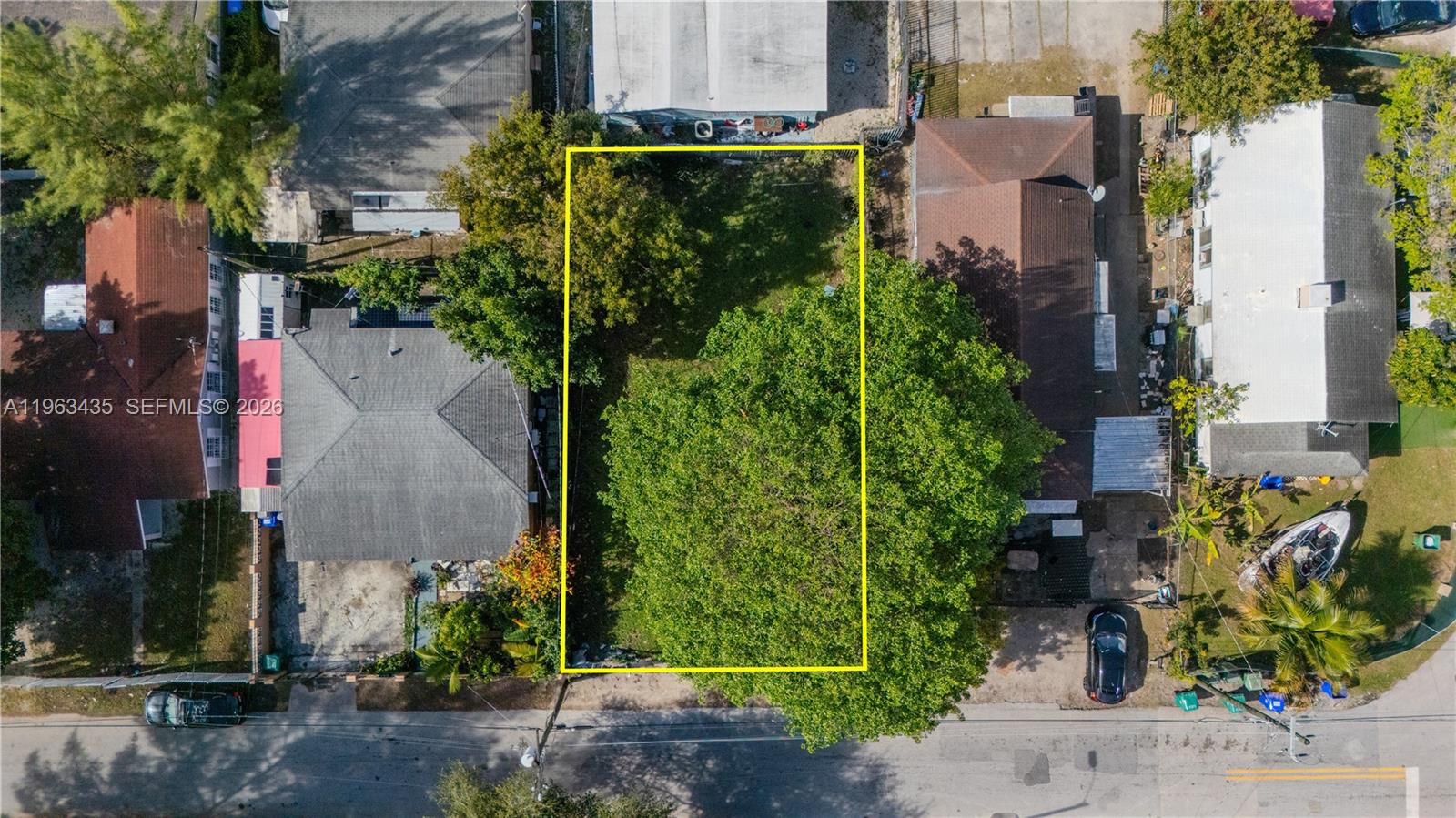 LITTLE RIVER GARDENS - Land