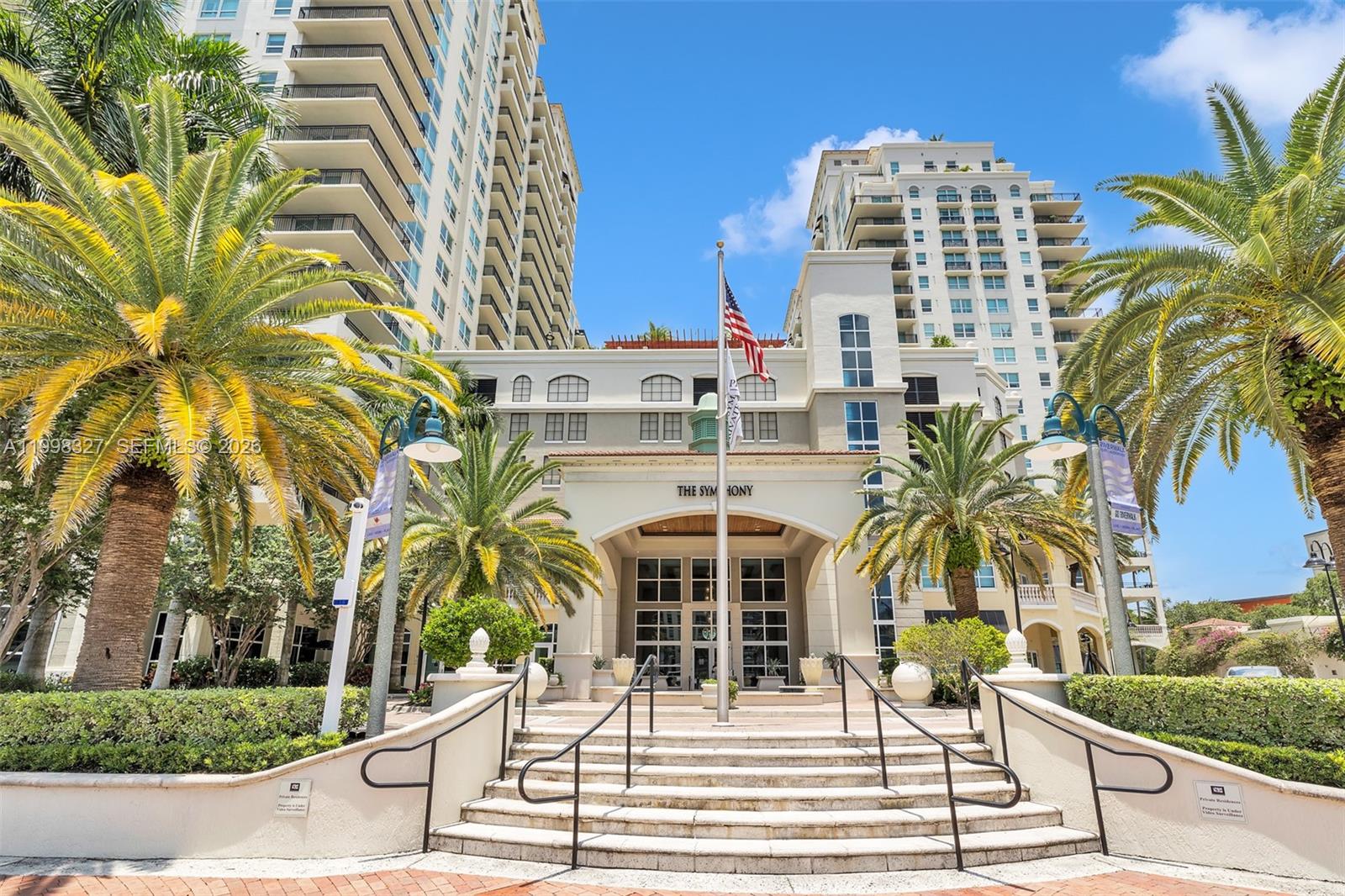 SYMPHONY NORTH CONDO - Residential Lease