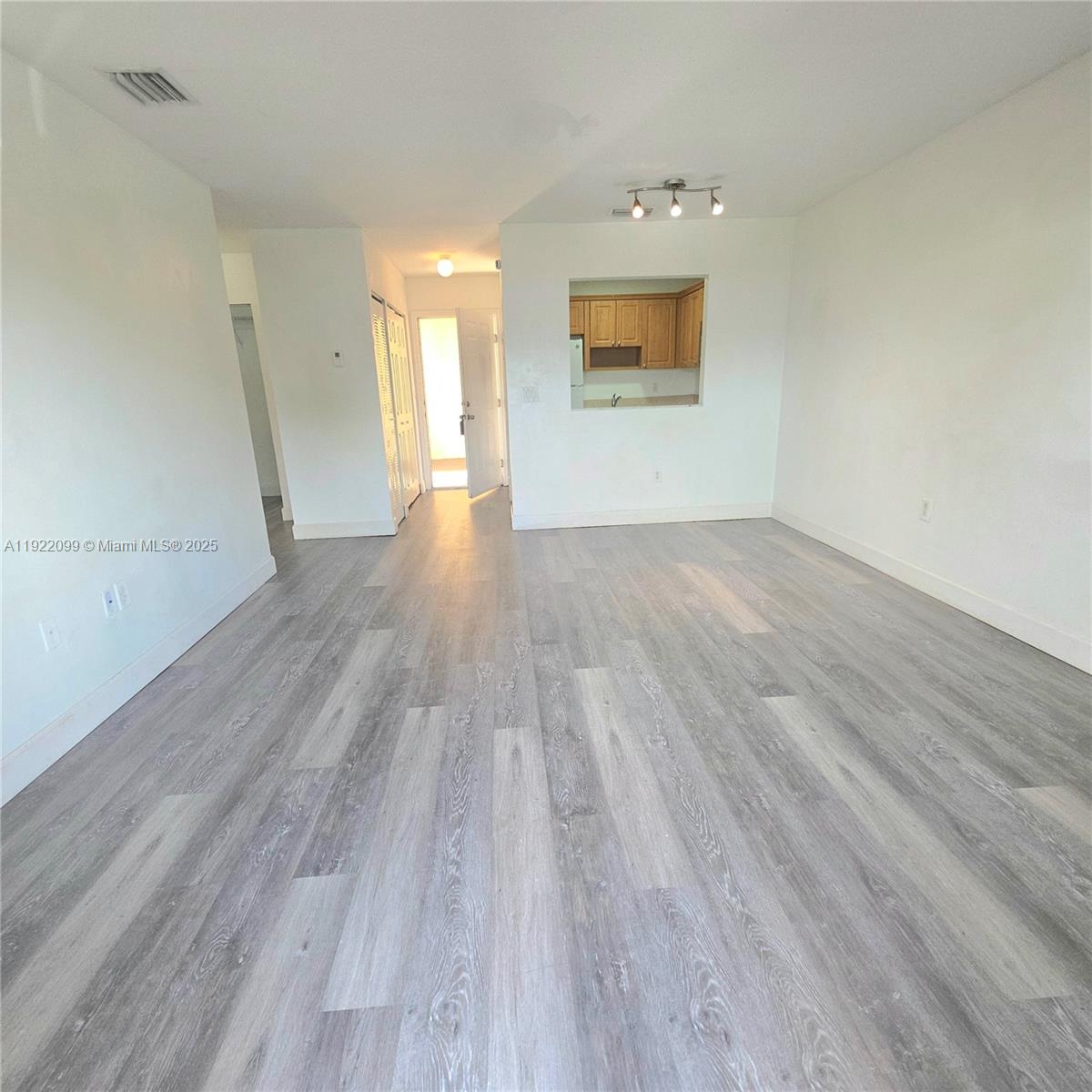 VILLAGIO AT PALMETTO BAY - Residential Lease