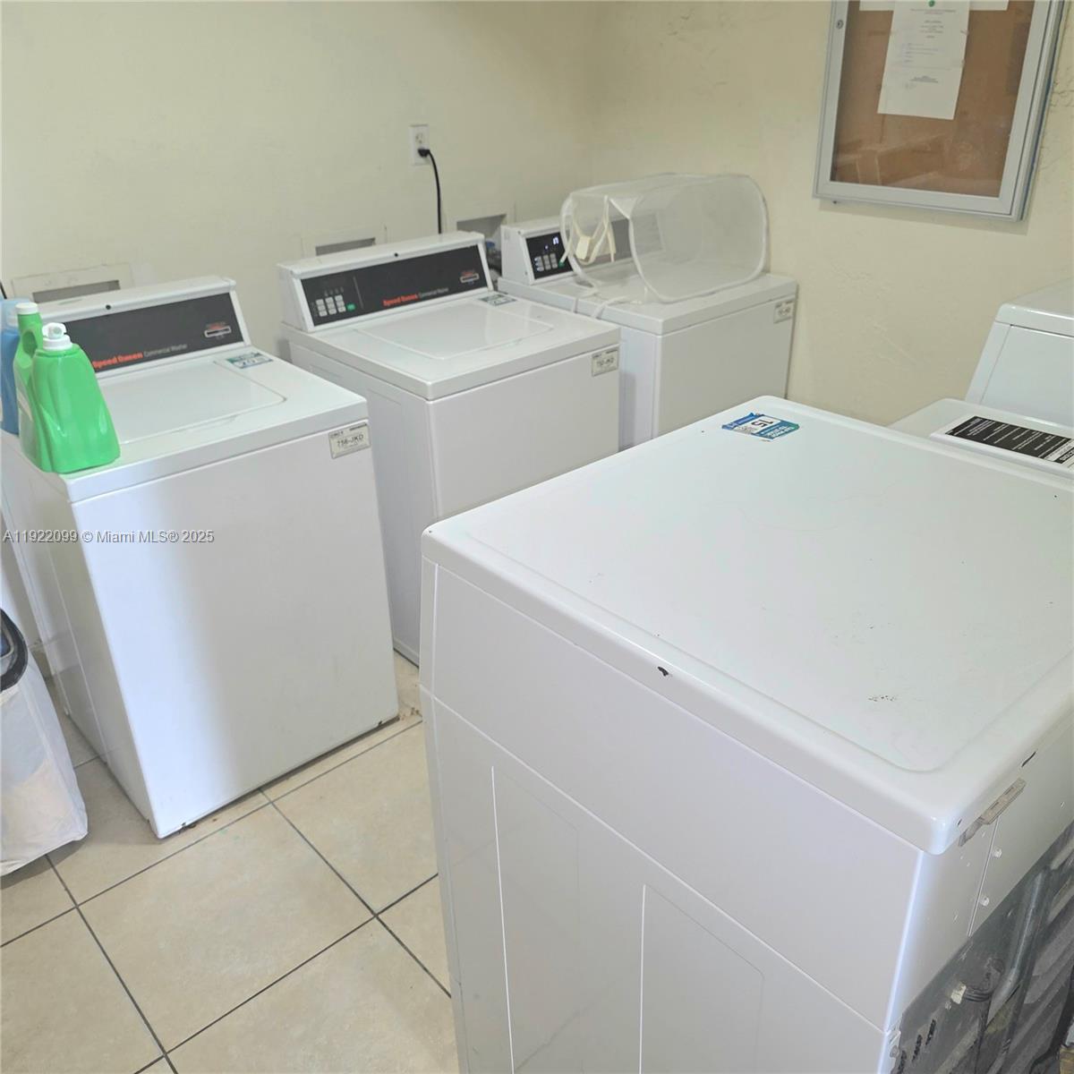 VILLAGIO AT PALMETTO BAY - Residential Lease