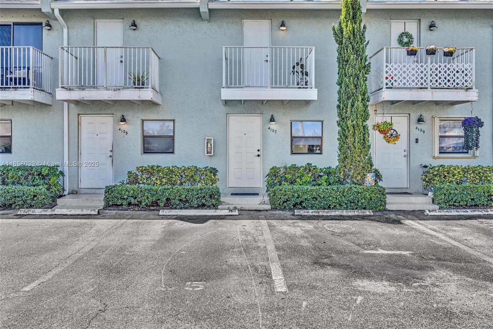 Step into this beautifully renovated 1 bedroom +loft/1.5 bathroom townhouse just minutes from the beach. The open concept living space leads to a private fenced patio, perfect for relaxation and enjoying the Florida lifestyle. The entire interior has been recently updated. The trendy kitchen features white Shake style cabinetry, quartz counter tops, new stainless steel appliances and contemporary finishes. The master bedroom includes a loft area and stylish sliding barn doors. Both bathrooms showcase modern fixtures. Freshly painted. Additional items include new roof, new AC, tankless water heater and one assigned parking space right outside your unit. Boutique neighborhood with community pool. Low monthly HOA.