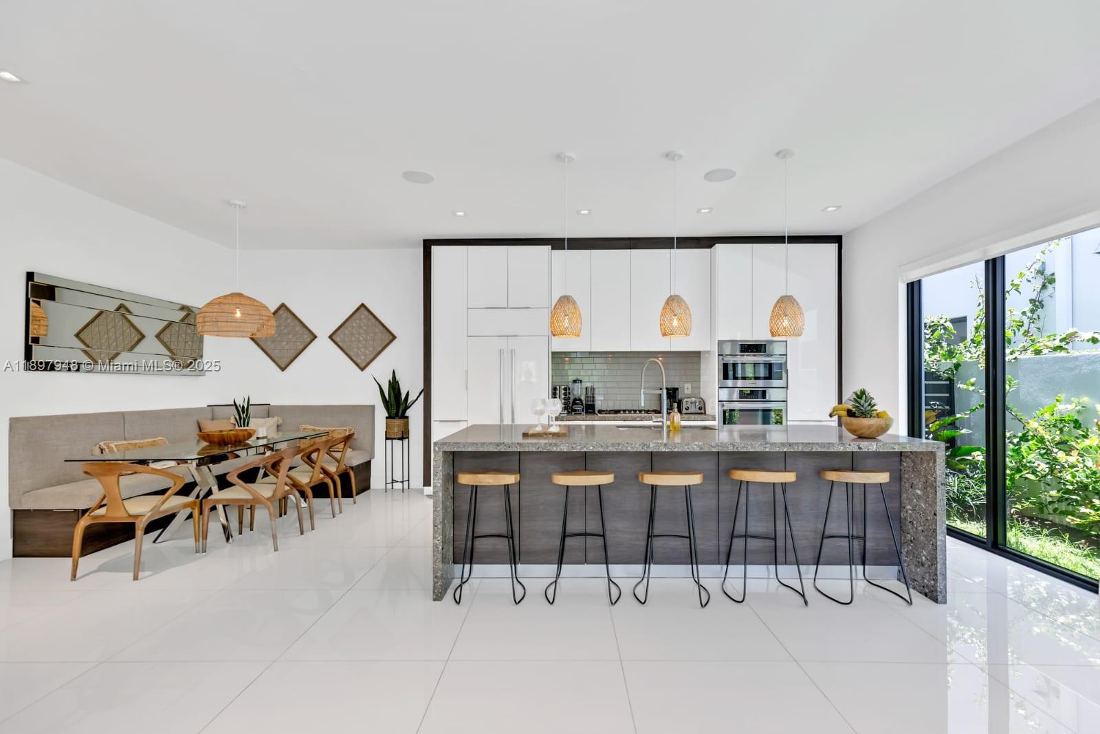 COLEE HAMMOCK - Residential