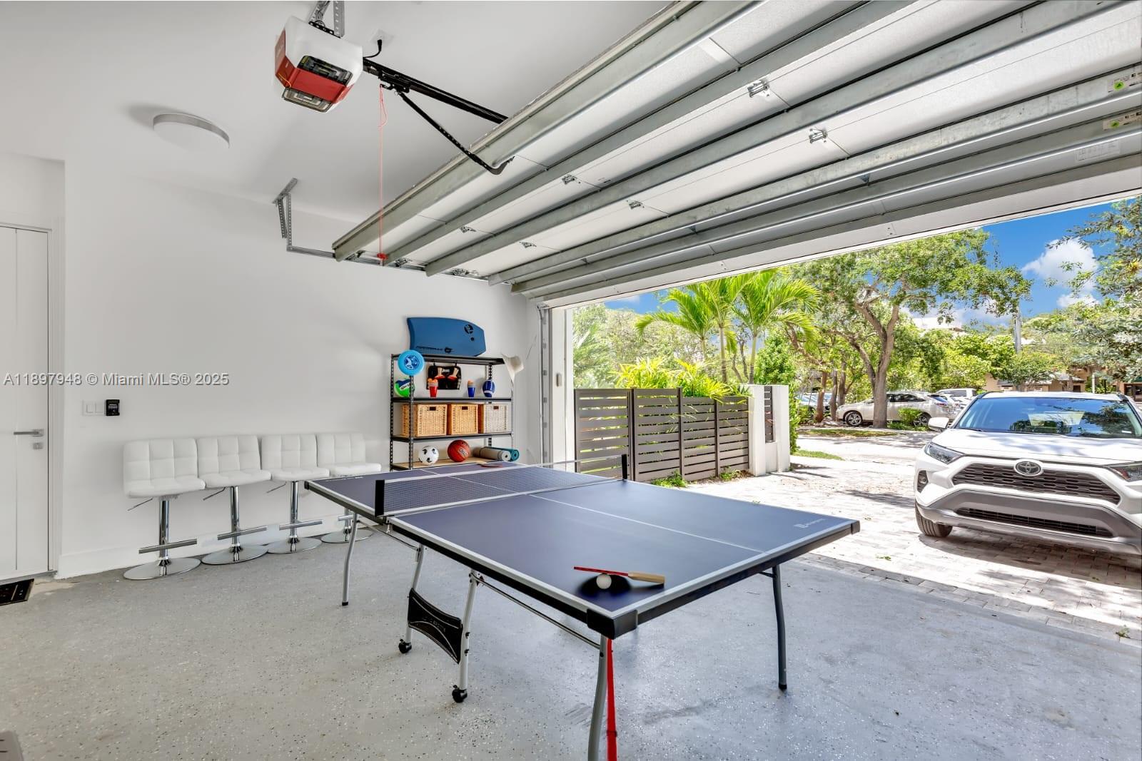 COLEE HAMMOCK - Residential