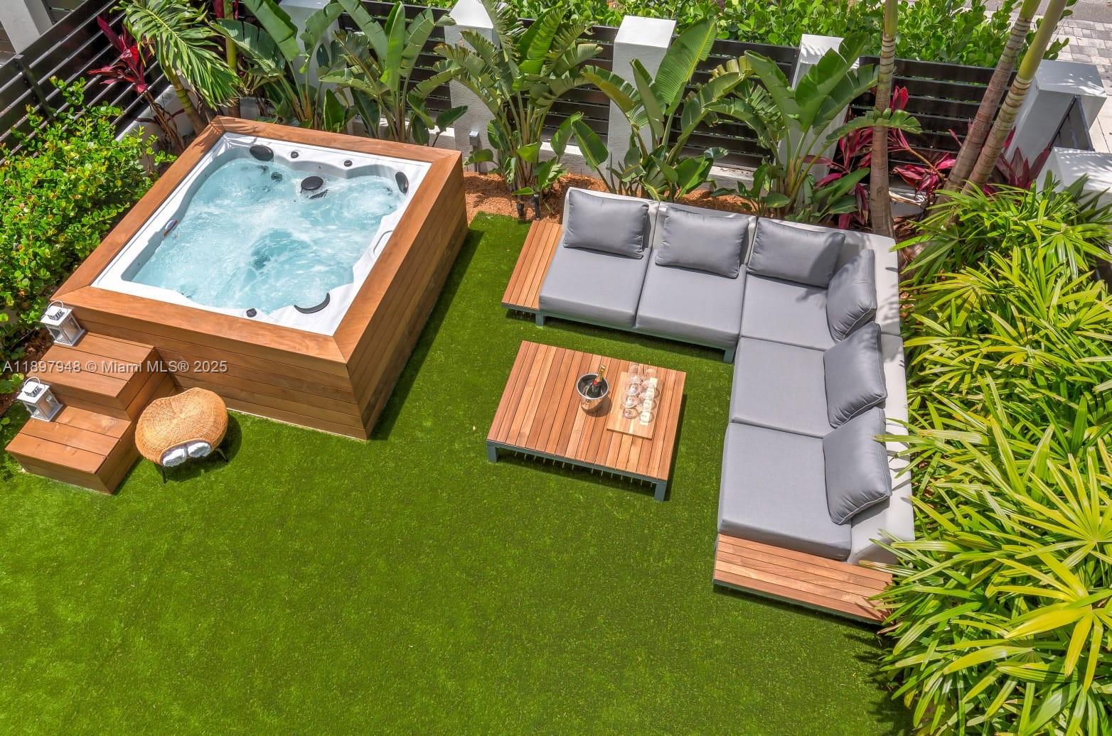 COLEE HAMMOCK - Residential