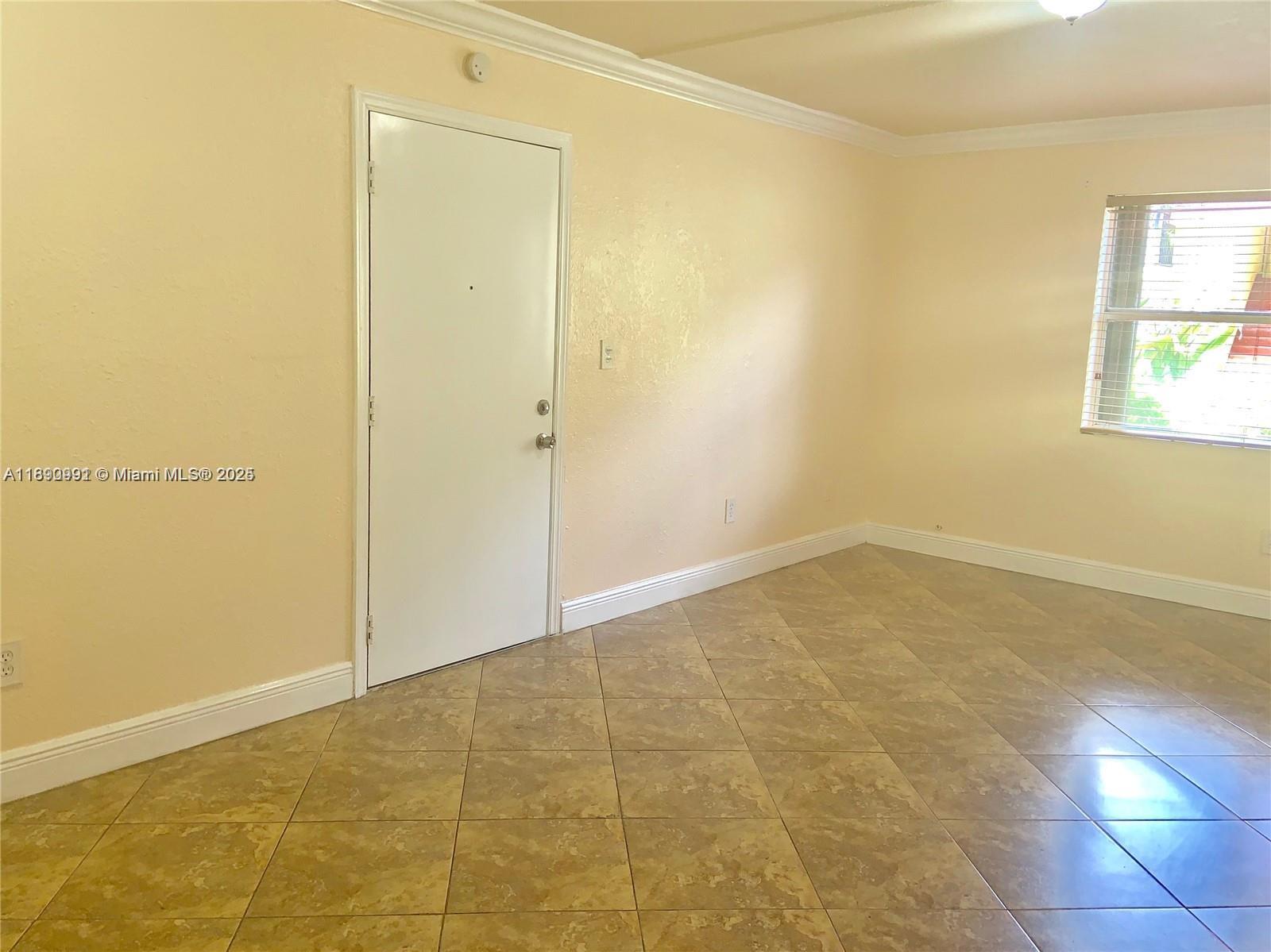 LOS PALACIOS BY MIAMI LAKE - Residential Lease