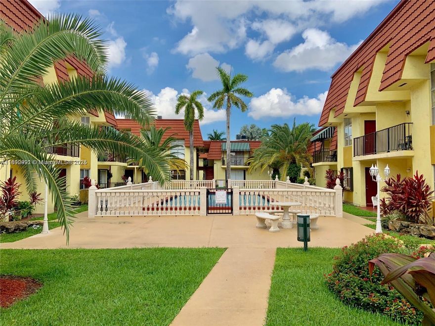 Spacious and beautifully maintained ground-floor condominium in the quiet, two-story Los Palacios community. This bright 1 bedroom, 1 bath unit features tile flooring throughout, a modern kitchen with granite countertops and stainless steel appliances, a large walk-in closet plus a dedicated linen storage closet in the hallway. The full bathroom includes a soaking tub for relaxing evenings. Accordion shutters provide added storm protection.
Enjoy community amenities including a sparkling pool, picnic and BBQ areas, on-site laundry, and one assigned parking space. Prime location in the desirable Amelia District with easy access to major highways, shopping and dining.