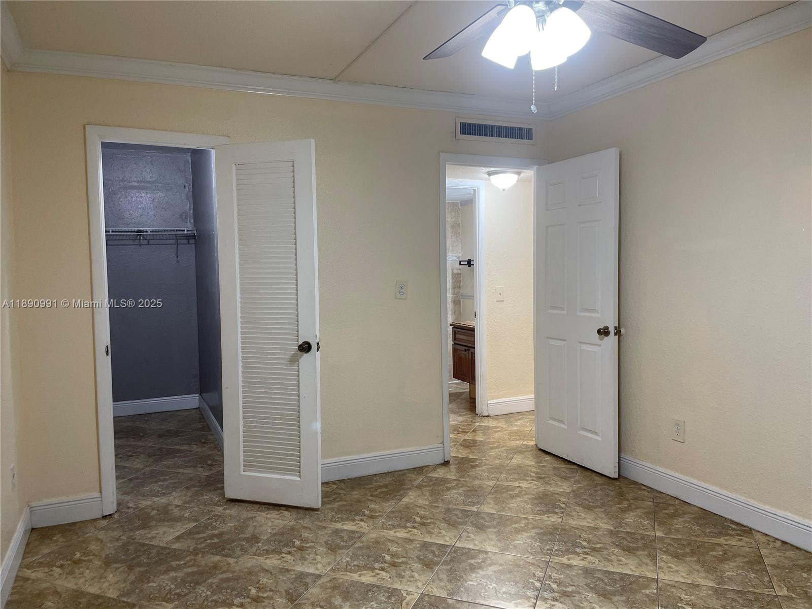LOS PALACIOS BY MIAMI LAKE - Residential Lease