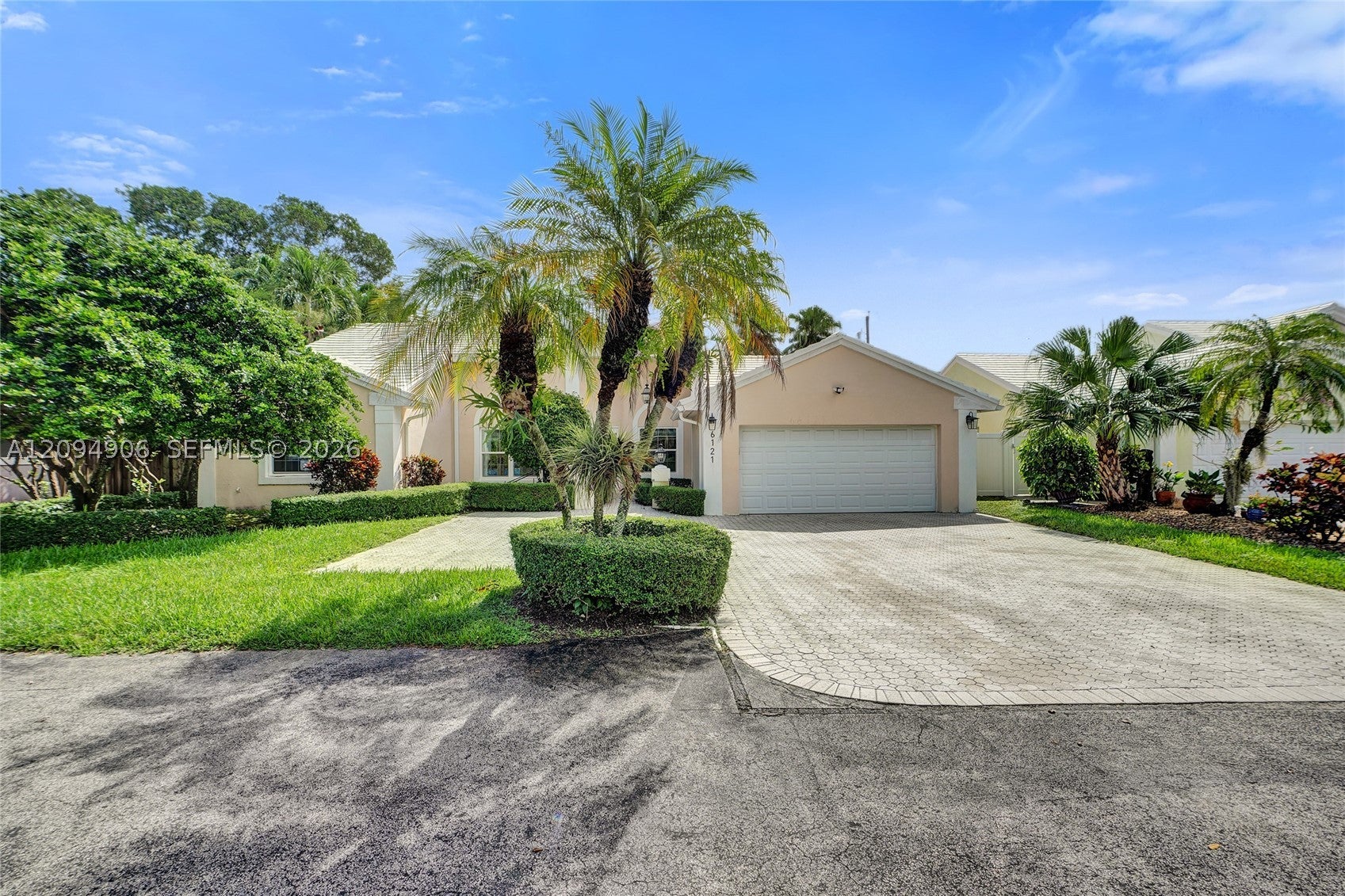 6121 SW 113th Ct, Miami FL 33173