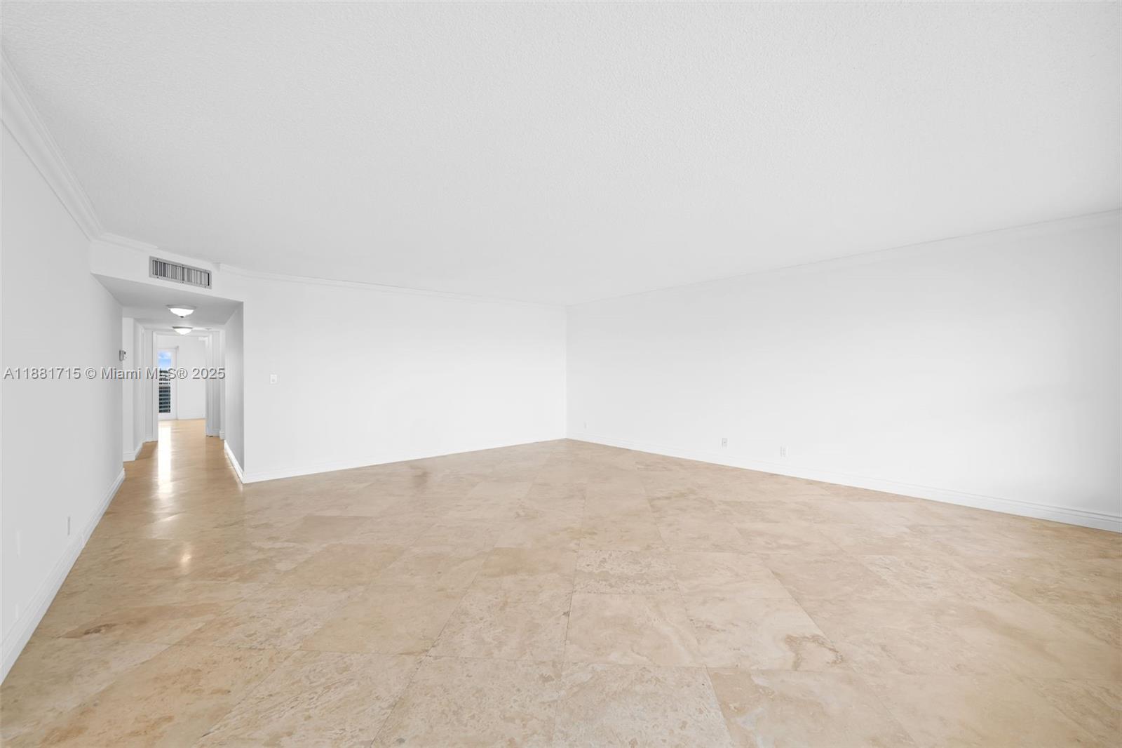 PLAYA DEL SOL CONDO - Residential