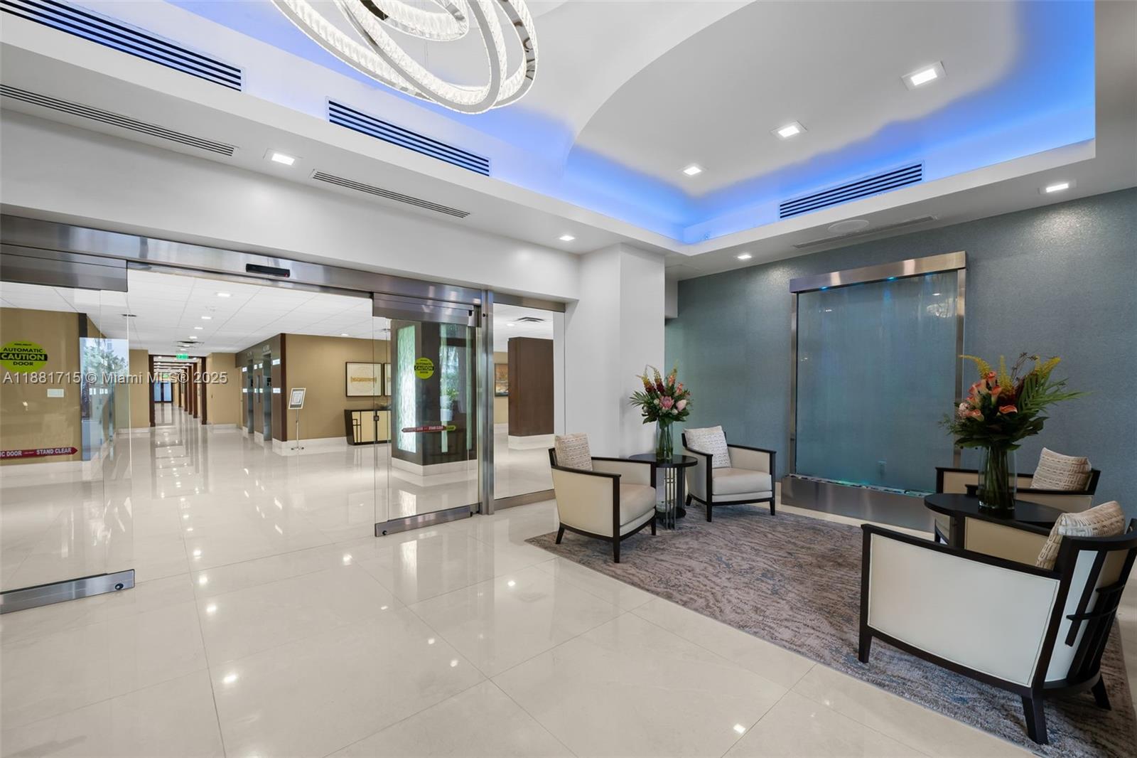 PLAYA DEL SOL CONDO - Residential