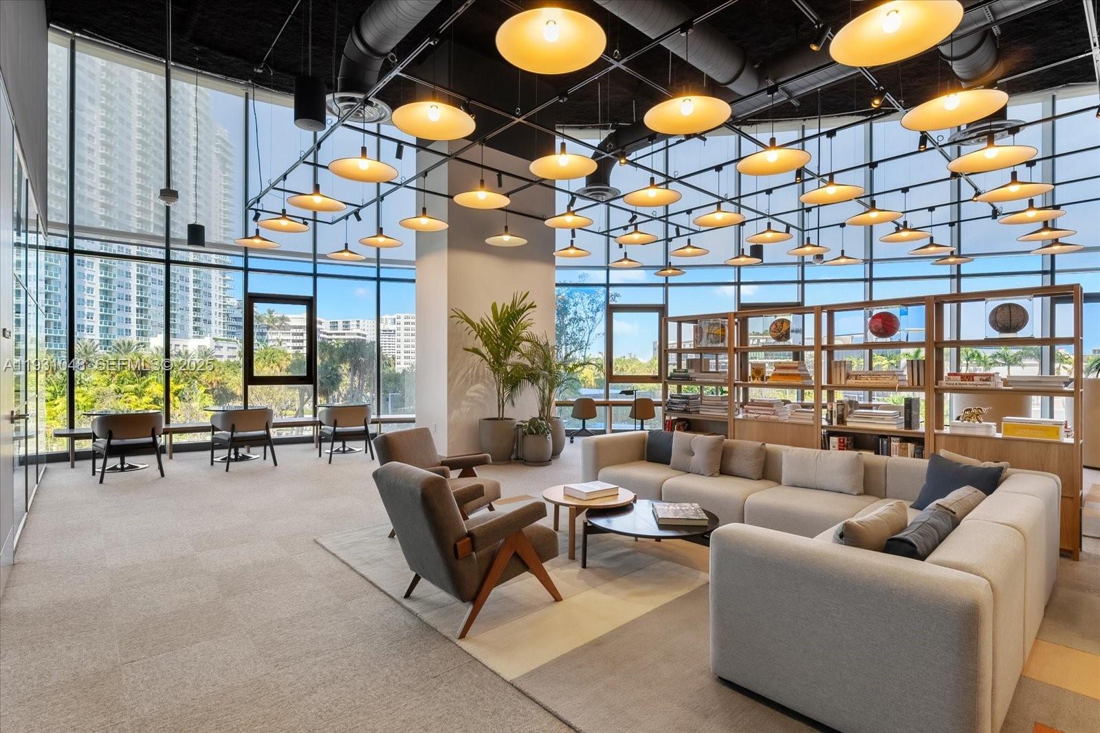 FIVE PARK CONDO - Residential