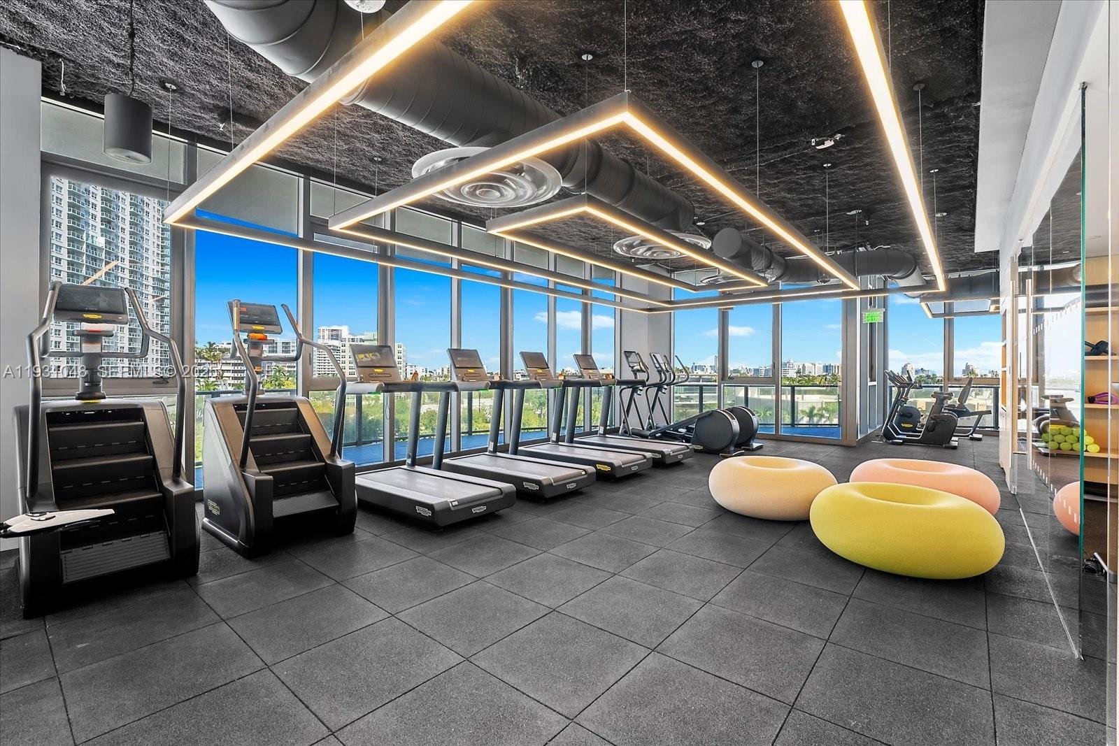 FIVE PARK CONDO - Residential