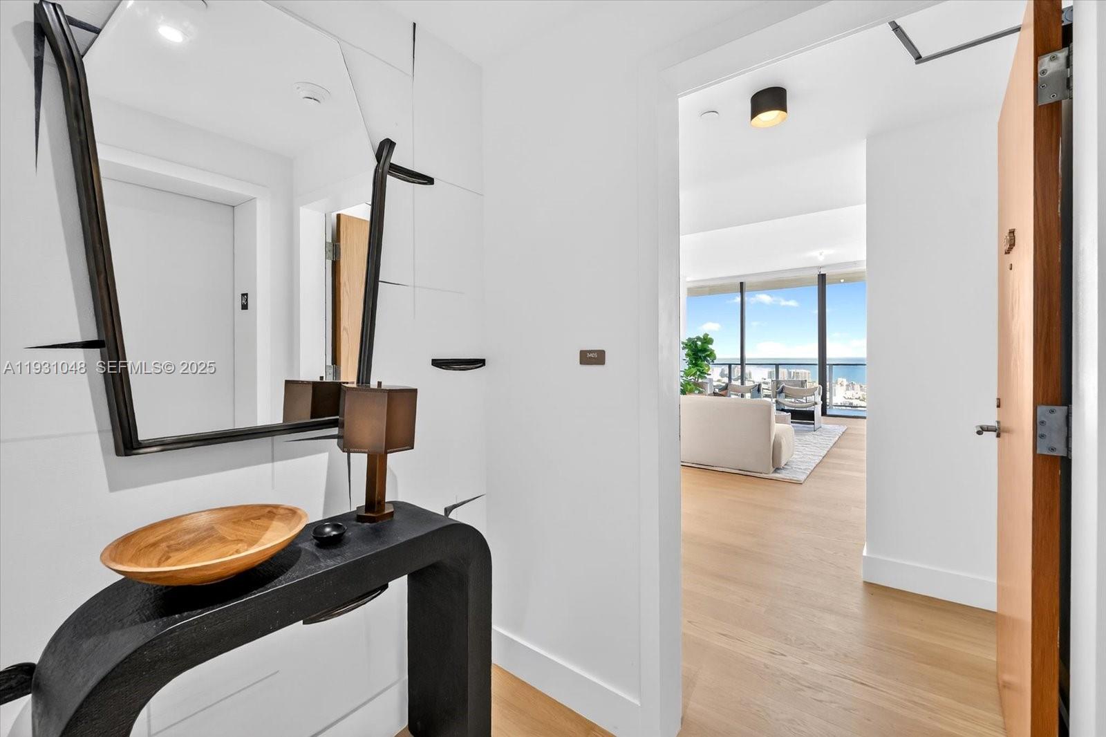 FIVE PARK CONDO - Residential