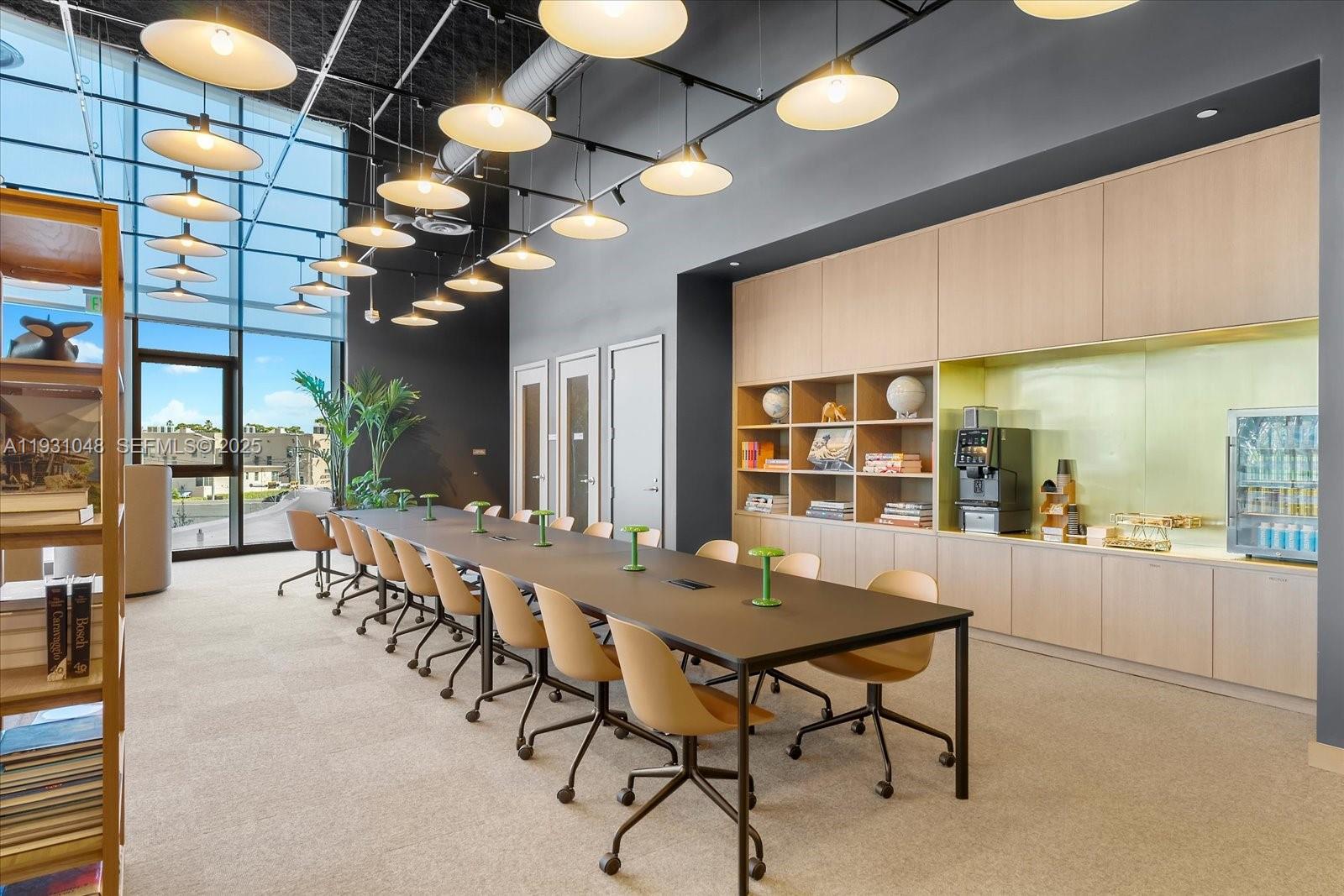 FIVE PARK CONDO - Residential