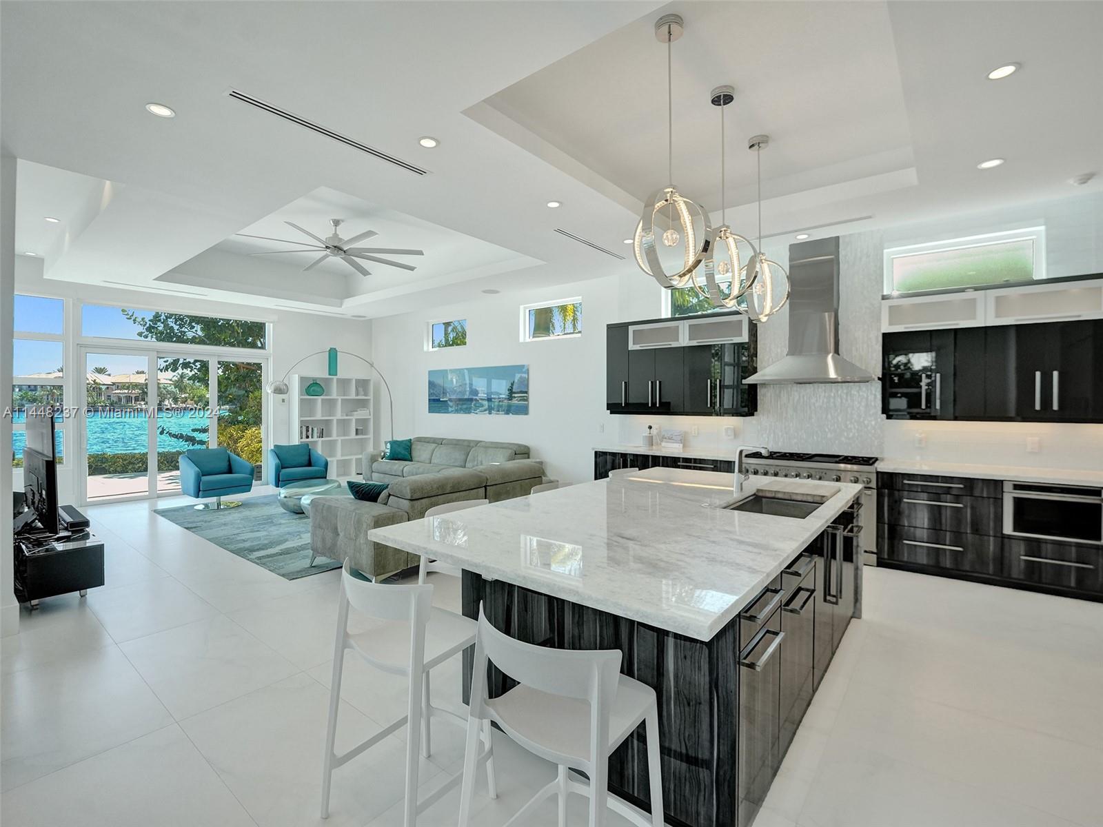 CYPRESS POINT - Residential