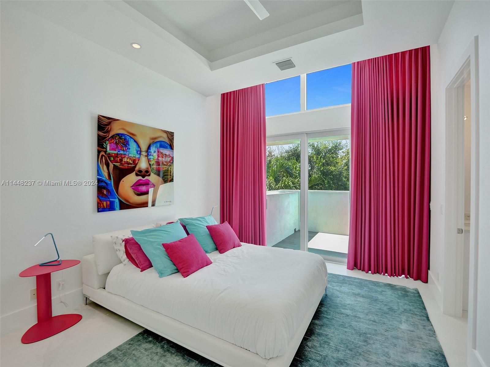 CYPRESS POINT - Residential