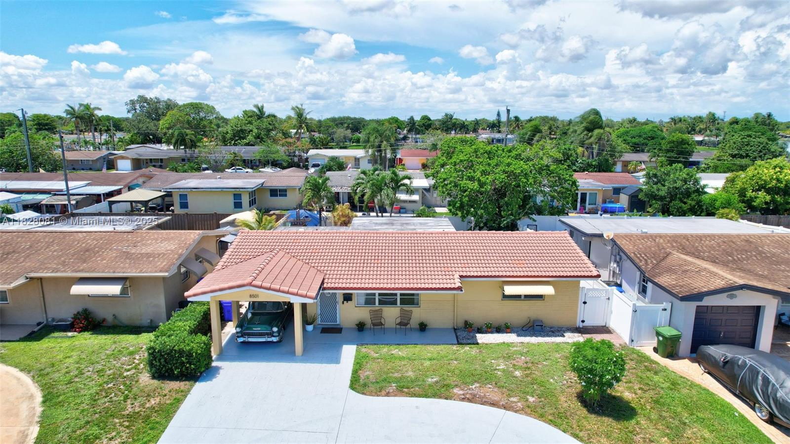 8501 NW 11th Ct