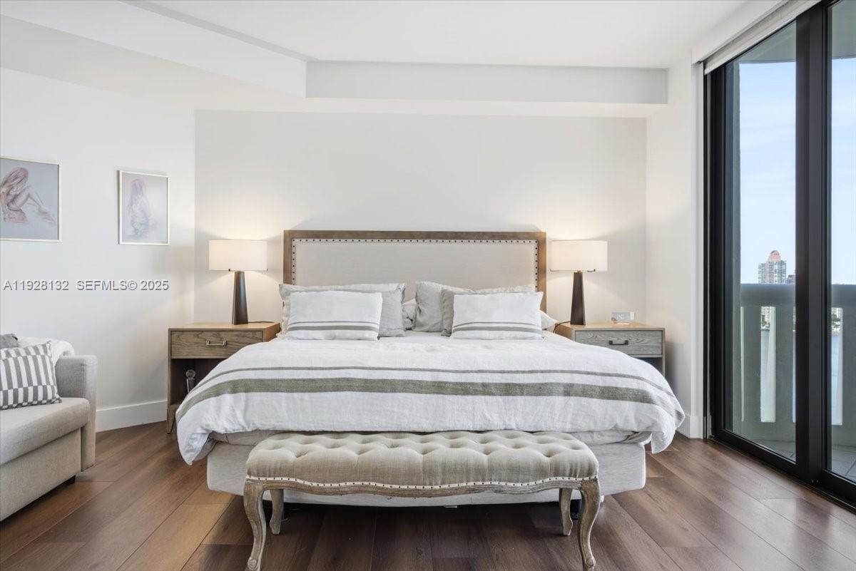 3000 ISL BLVD WILLIAMS IS - Residential