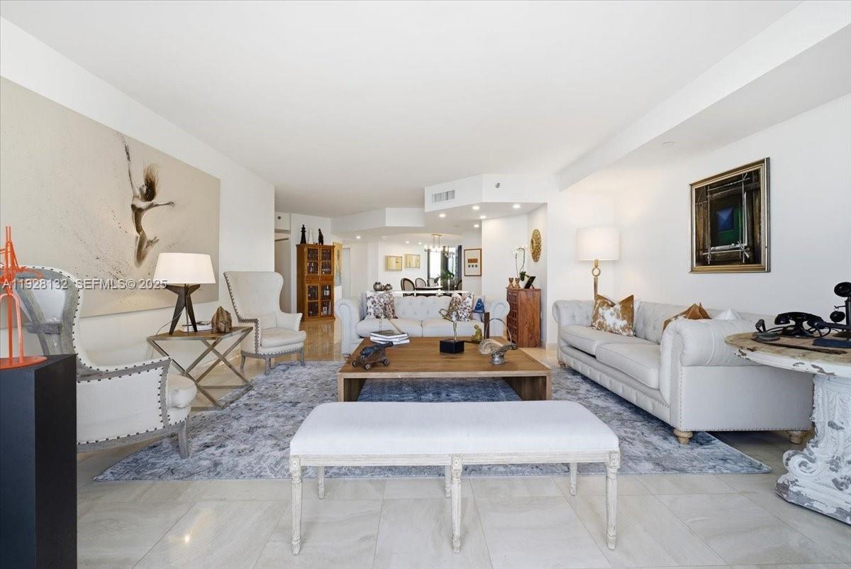 3000 ISL BLVD WILLIAMS IS - Residential