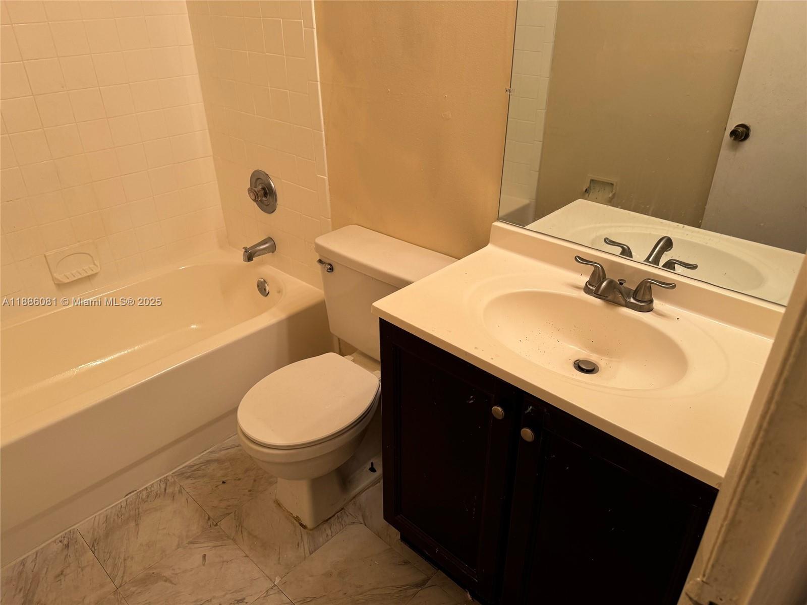 ARBOR KEYS CONDO - Residential Lease