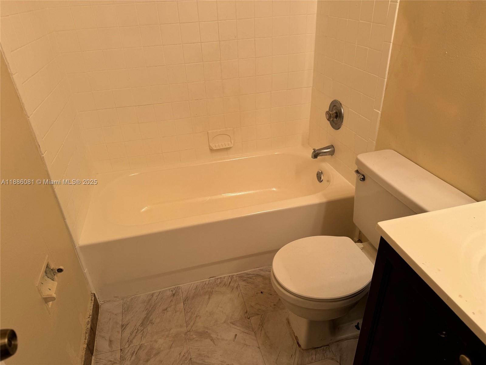 ARBOR KEYS CONDO - Residential Lease