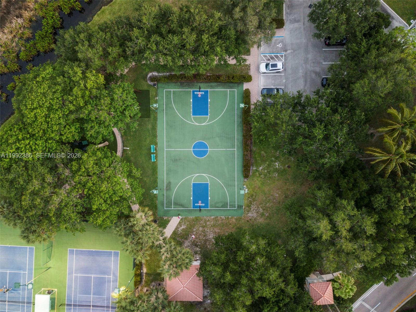 VILLAGES OF WINDSOR 1 - Residential