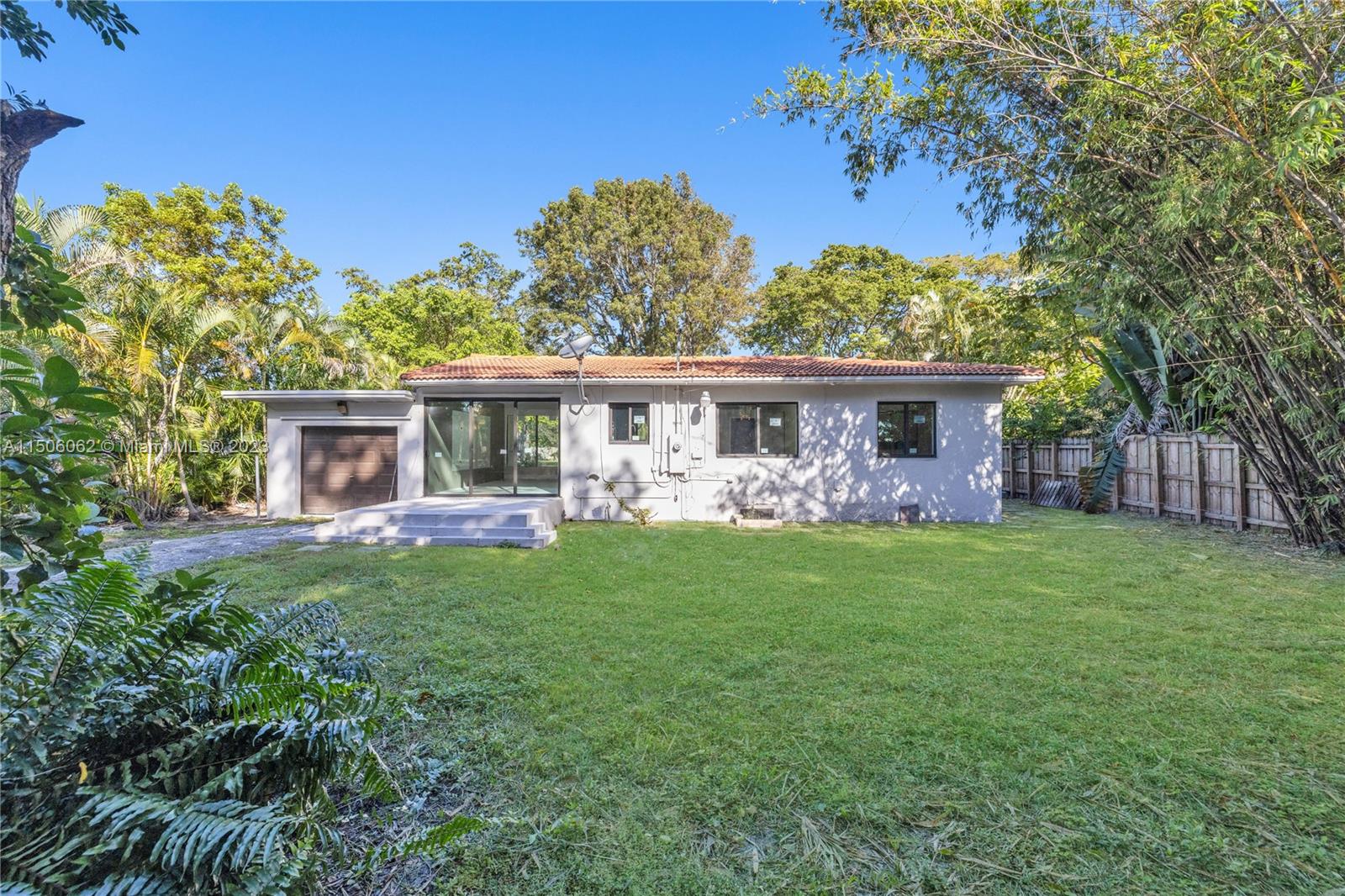 DUNNINGS MIAMI SHORES EXT - Residential Lease