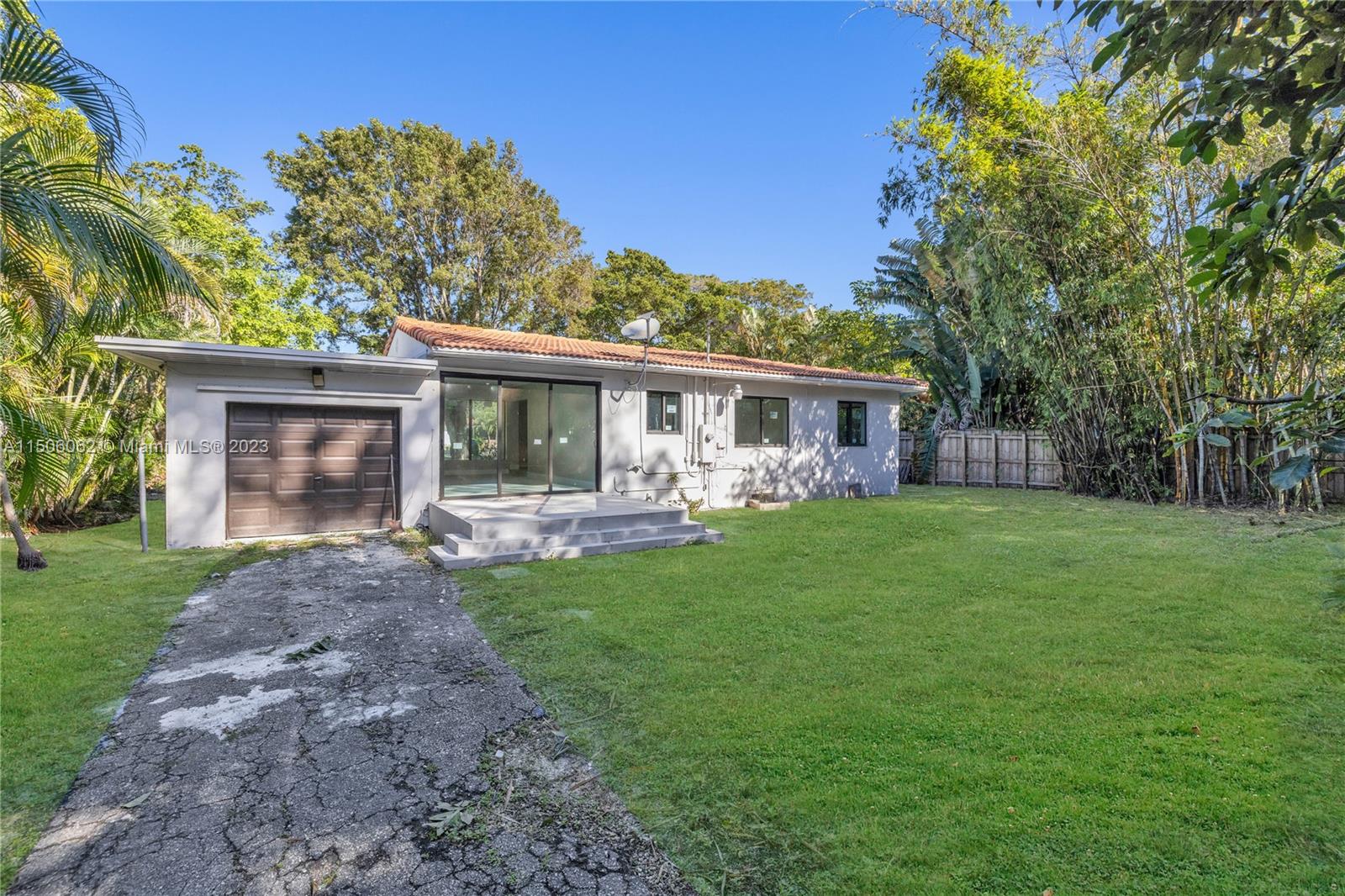 DUNNINGS MIAMI SHORES EXT - Residential Lease