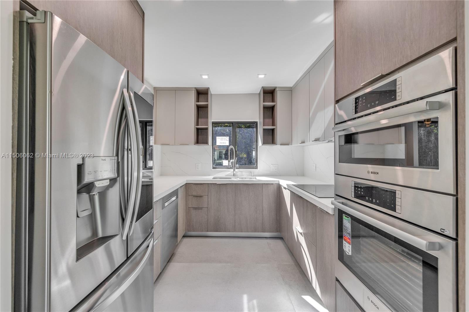 DUNNINGS MIAMI SHORES EXT - Residential Lease