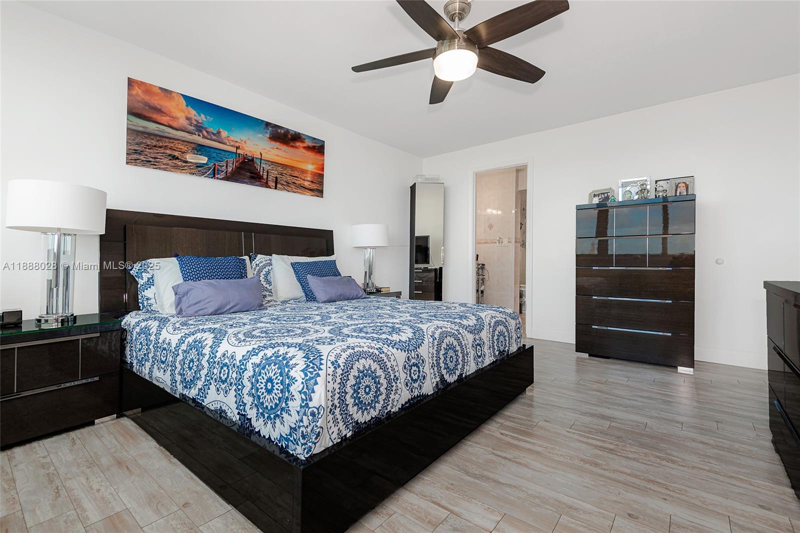 BURLEIGH HOUSE CONDO - Residential