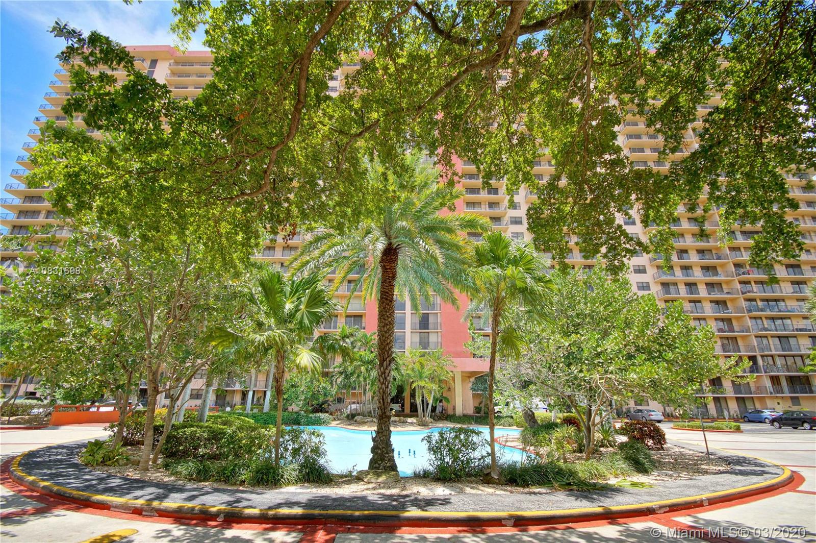 WINSTON TOWERS 600 CONDO - Residential Lease