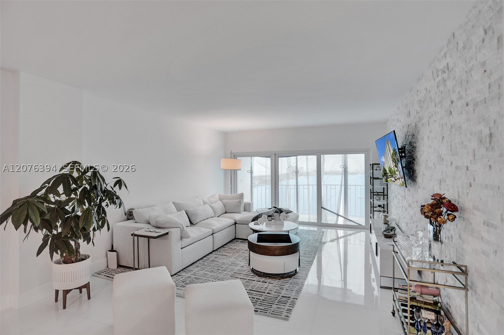 500 Bayview Dr 1924